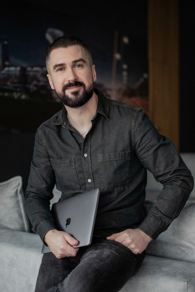 Damian Nowak – ekspert od AI, Google i marketingu, Rzeszów